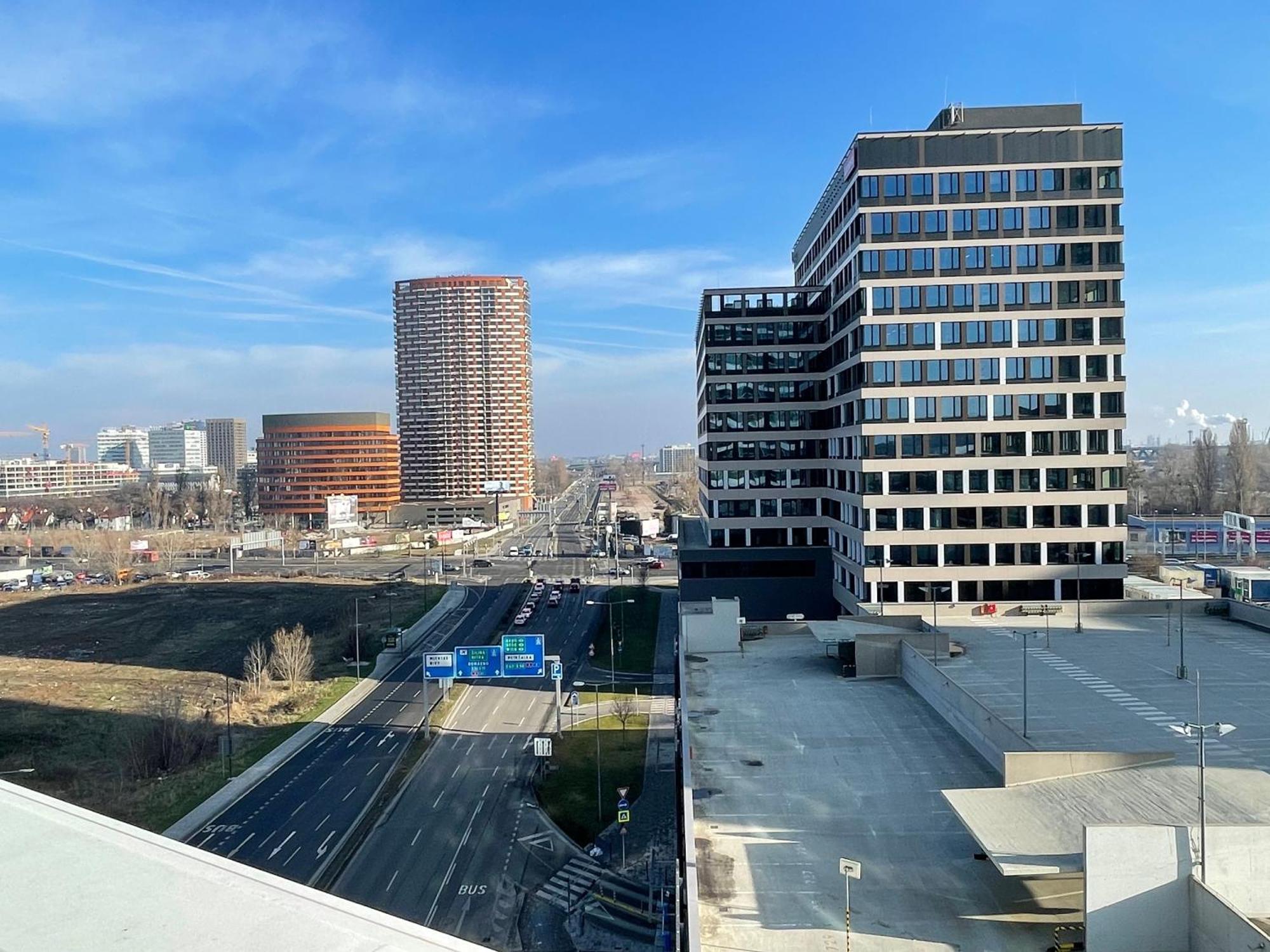 Sag Panorama City Apartment 3 Rooms Free Parking Free Wifi 브라티슬라바 외부 사진