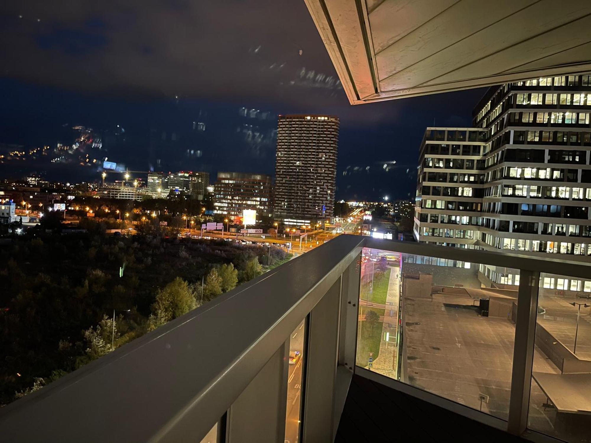 Sag Panorama City Apartment 3 Rooms Free Parking Free Wifi 브라티슬라바 외부 사진