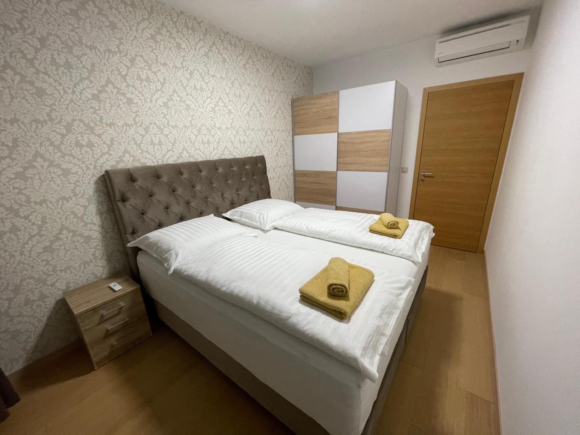 Sag Panorama City Apartment 3 Rooms Free Parking Free Wifi 브라티슬라바 외부 사진