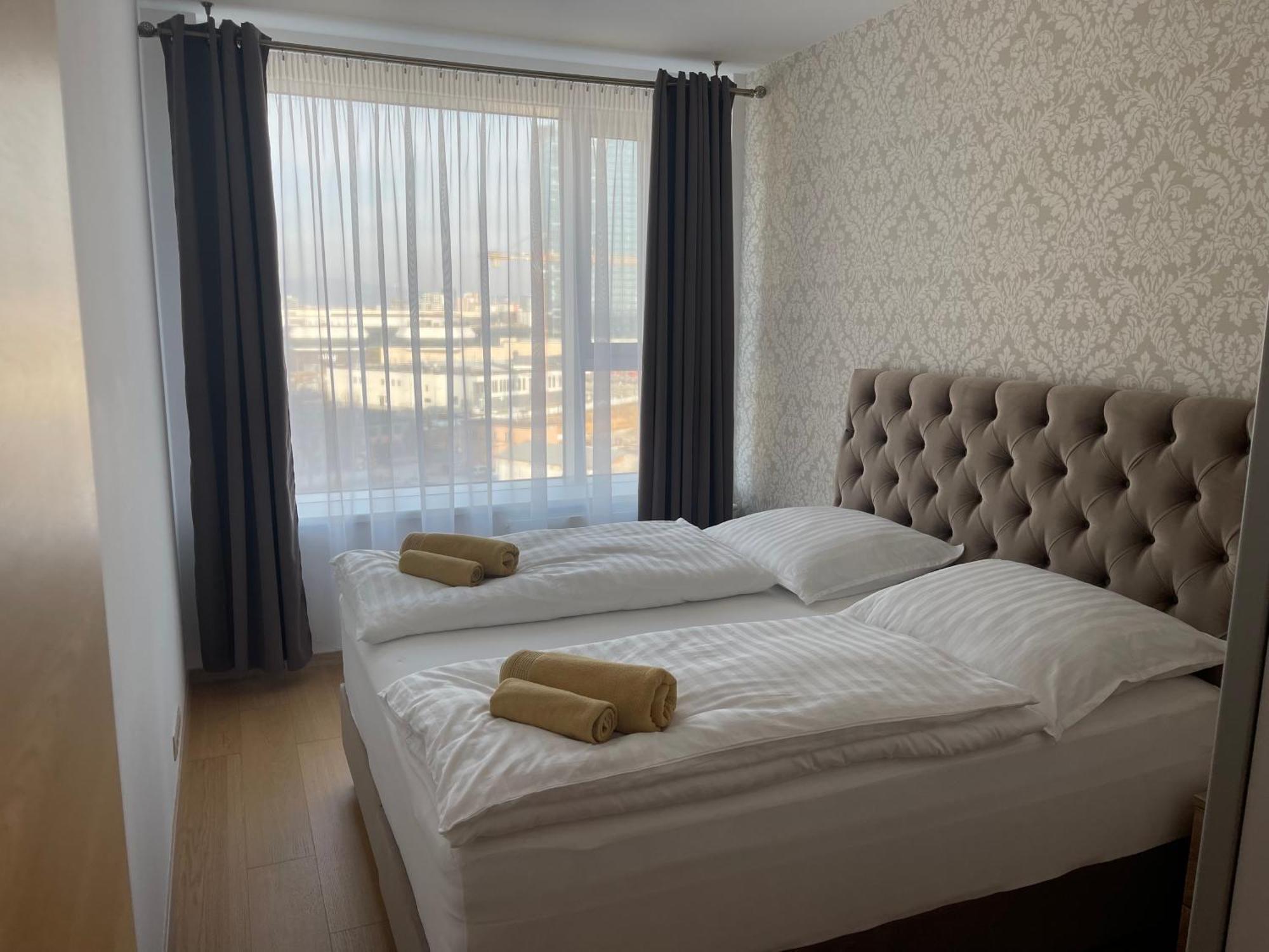 Sag Panorama City Apartment 3 Rooms Free Parking Free Wifi 브라티슬라바 외부 사진