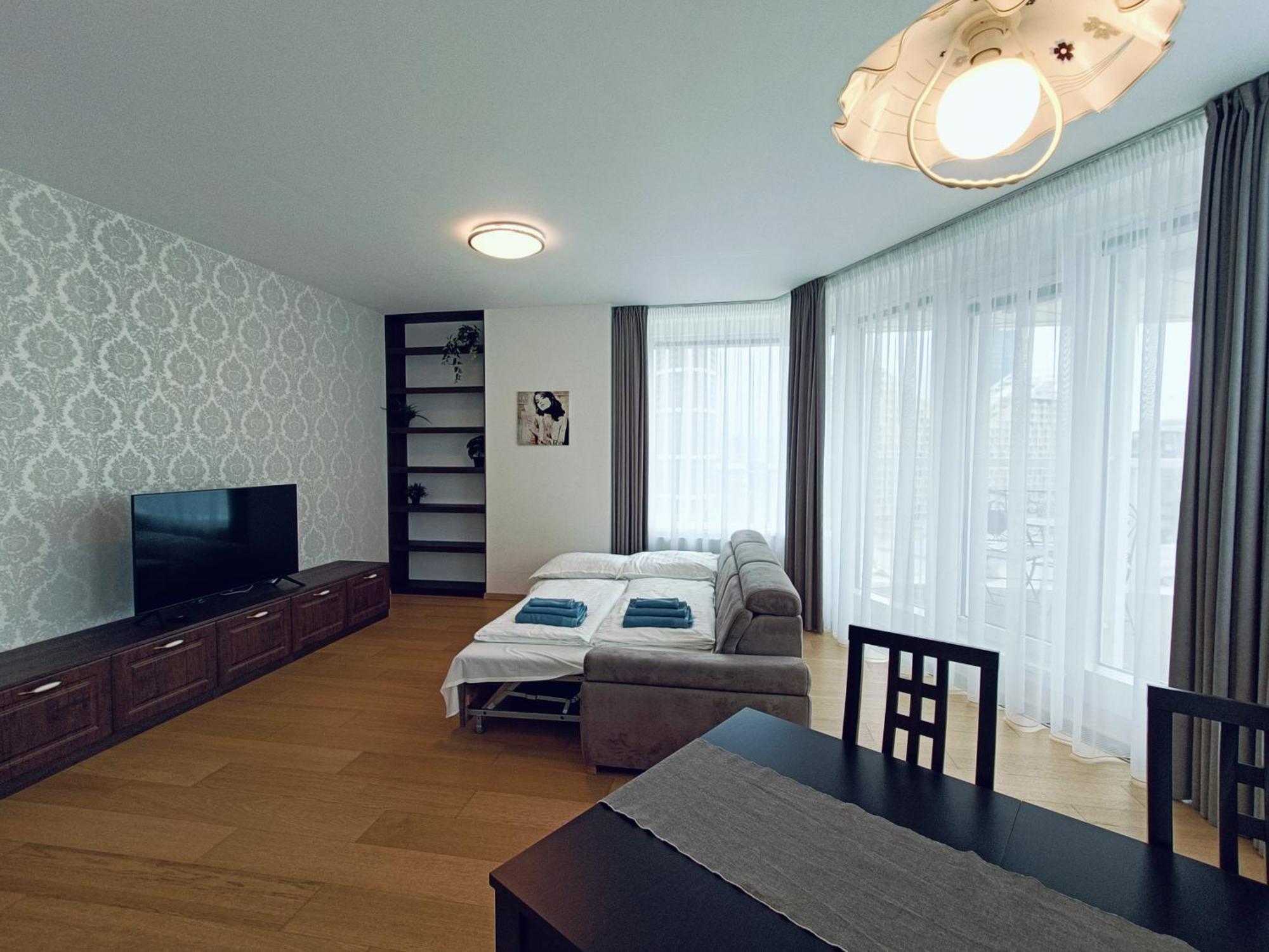 Sag Panorama City Apartment 3 Rooms Free Parking Free Wifi 브라티슬라바 외부 사진